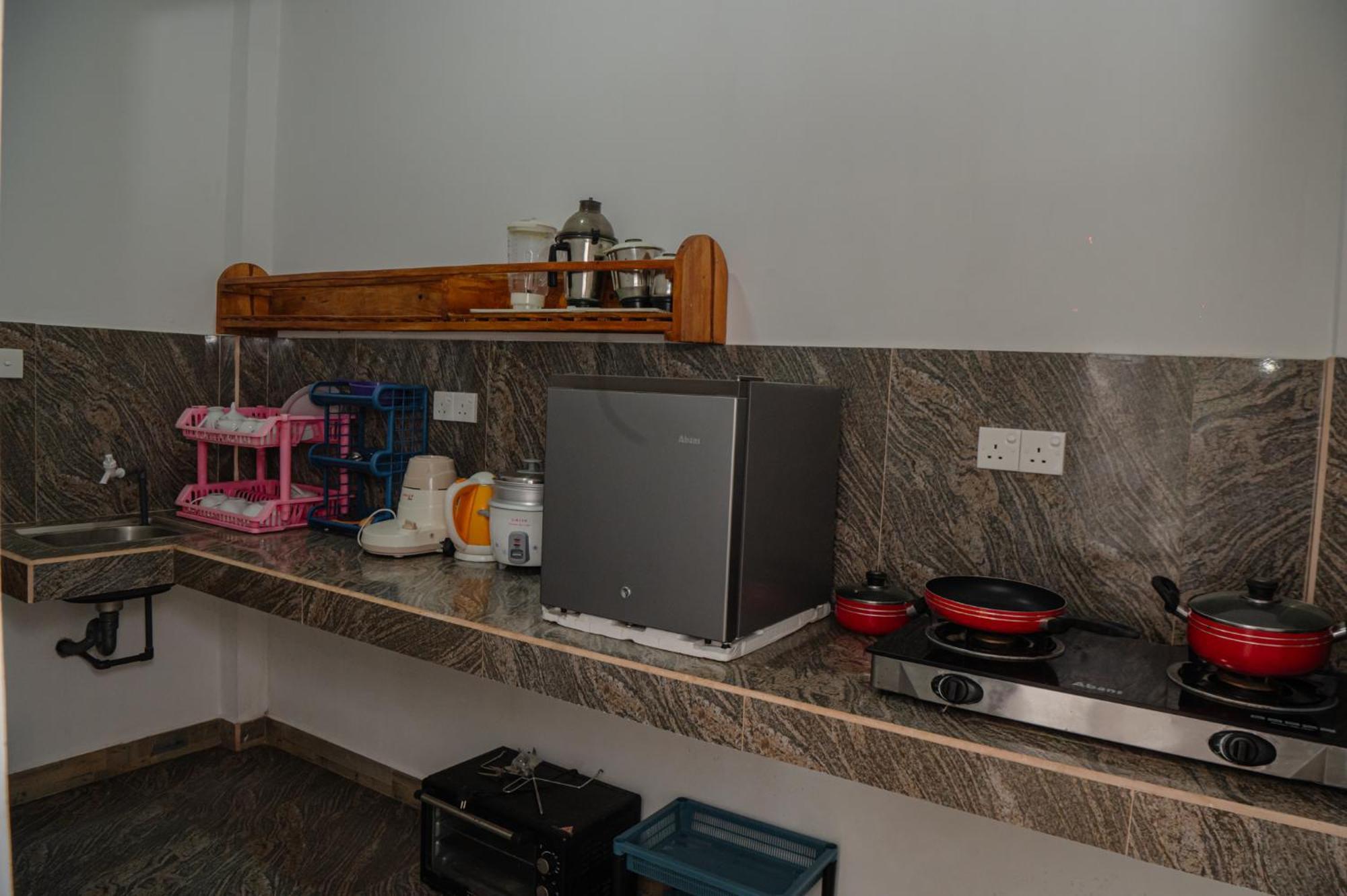 Rekawa Turtle Gate Hotel Tangalle Room photo
