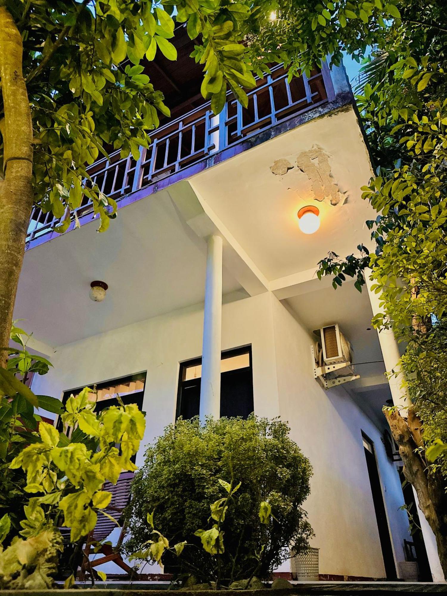 Rekawa Turtle Gate Hotel Tangalle Exterior photo